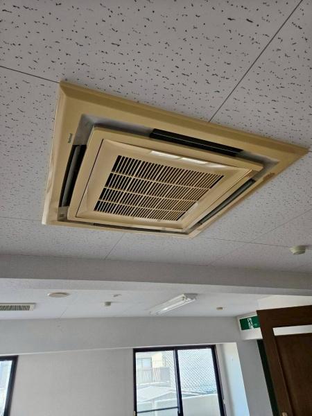 彦根市後三条町の事務所