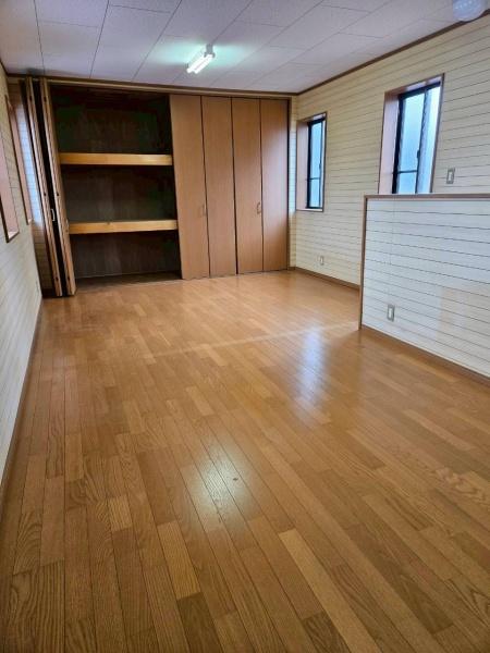 彦根市芹橋２丁目の店舗（一戸建）