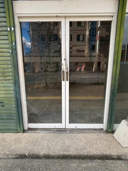 彦根市大藪町の店舗（建物一部）