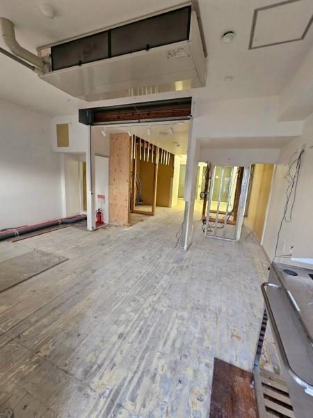 彦根市西今町の店舗（建物一部）