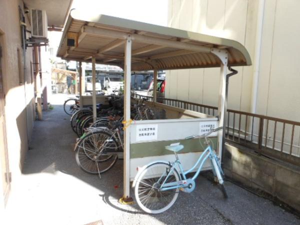 彦根市西今町の店舗（建物一部）