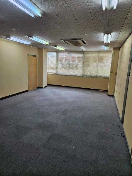 彦根市佐和山町の事務所