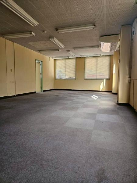 彦根市佐和山町の事務所