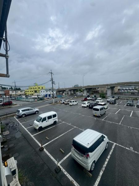 彦根市小泉町の店舗（建物一部）