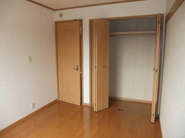 ヴェルジネ