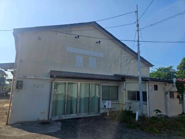 彦根市後三条町の倉庫