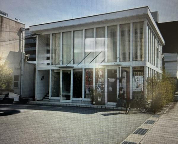 長浜市八幡東町の店舗（建物一部）