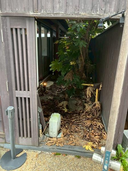彦根市本町１丁目の店舗（一戸建）