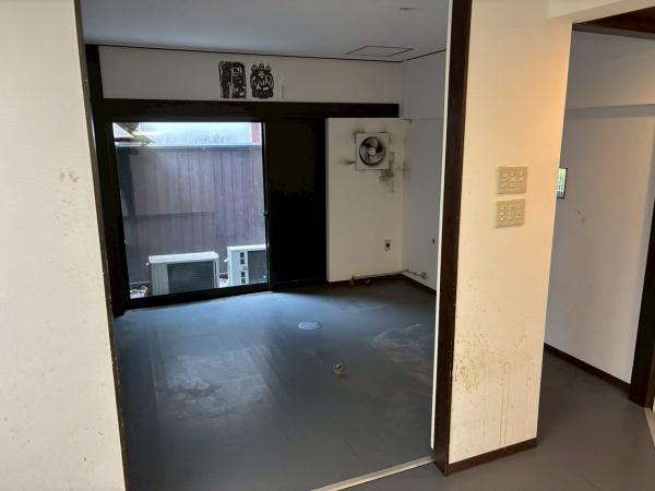 彦根市本町１丁目の店舗（一戸建）
