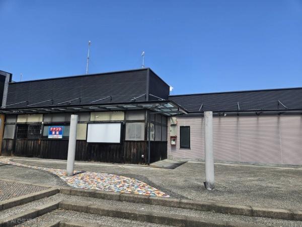 長浜市八幡中山町の店舗(建物一部)