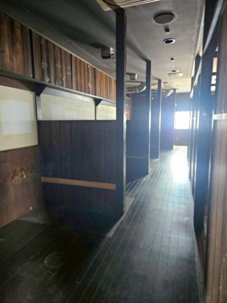 長浜市八幡中山町の店舗（建物一部）