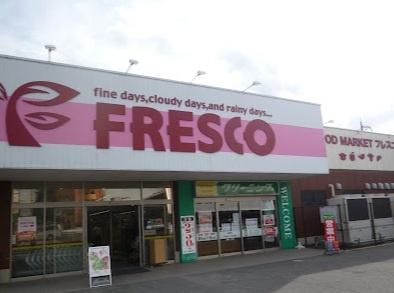 ヴィラコート２(フレスコ能登川店)