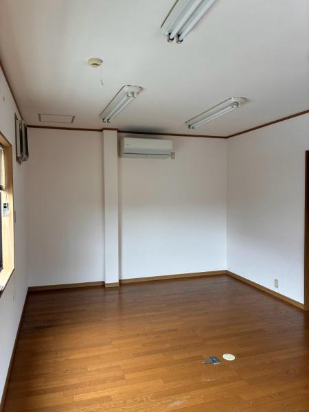 原町　オフィス一棟貸し