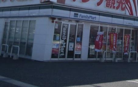 メゾンM・Y(ファミリーマートキング観光彦根店)