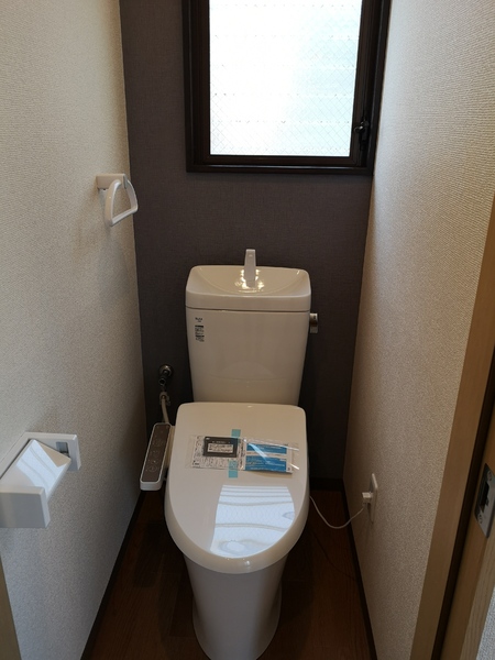 漆原ビル