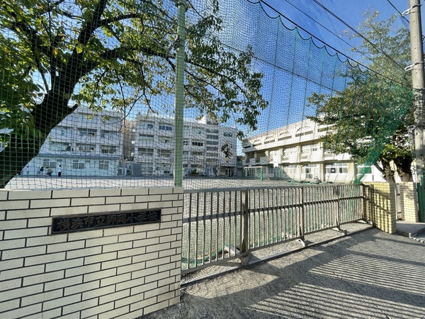 栄幸ドエル第五(横浜市立師岡小学校)