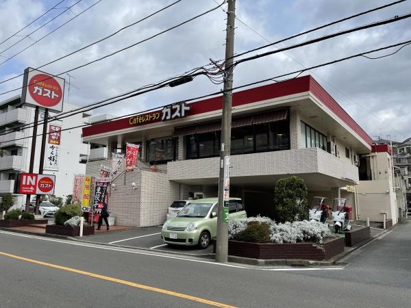 東寺尾一丁目貸家(ガスト西寺尾店)