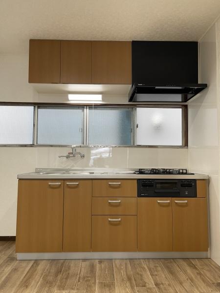 東寺尾一丁目貸家