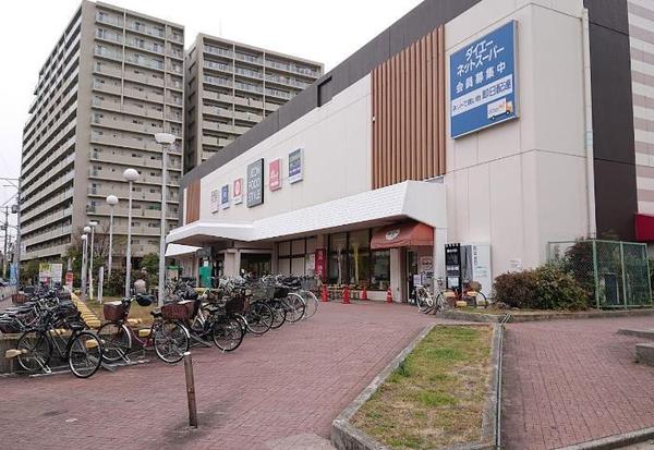 マンション和光(イオンフードスタイル摂津富田店)