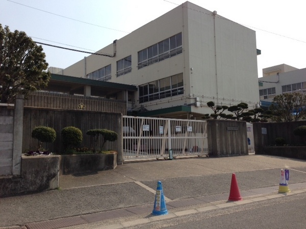 サワン東太田(茨木市立太田小学校)