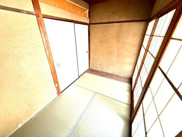 守口市金田町・貸家（6戸1・向かって右端）