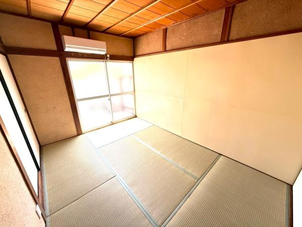 守口市金田町・貸家（6戸1・向かって右端）