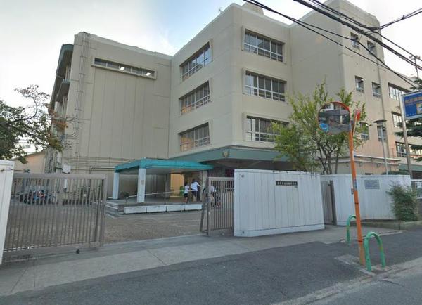 谷川ハイツ(茨木市立三島中学校)