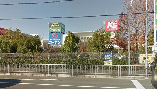 高槻市春日町の貸家(ホームセンターコーナン高槻城西店)