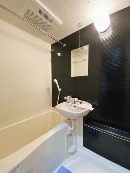 板橋区上板橋2丁目のマンション(バス)