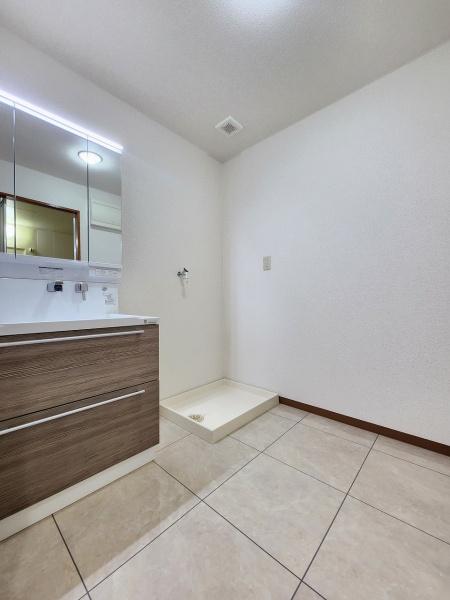 イル ポジターノ(洗面台・洗面所)