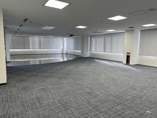 東栄町貸事務所2F