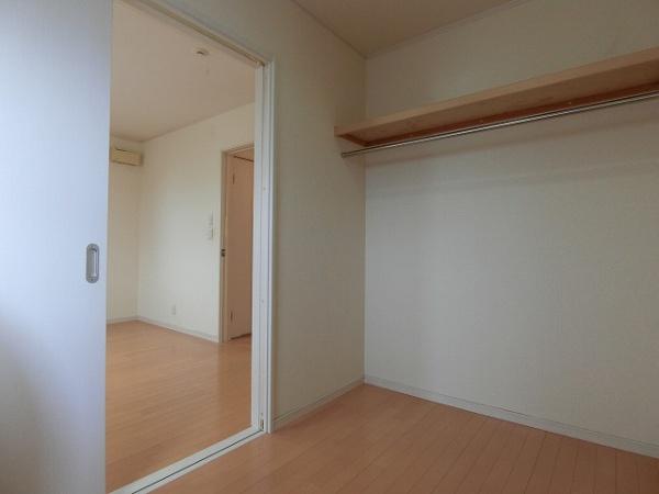 安城市新明町の貸家