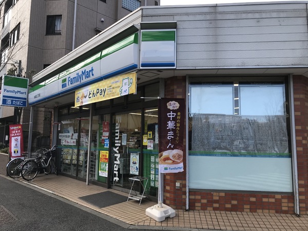 ルミエール(ファミリーマート南葛西三丁目店)