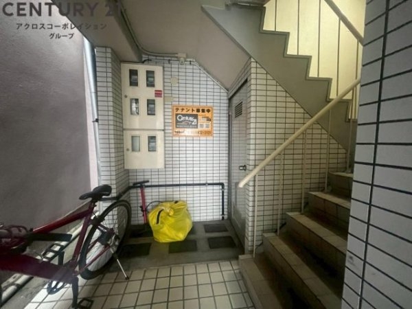 鎌谷ビル