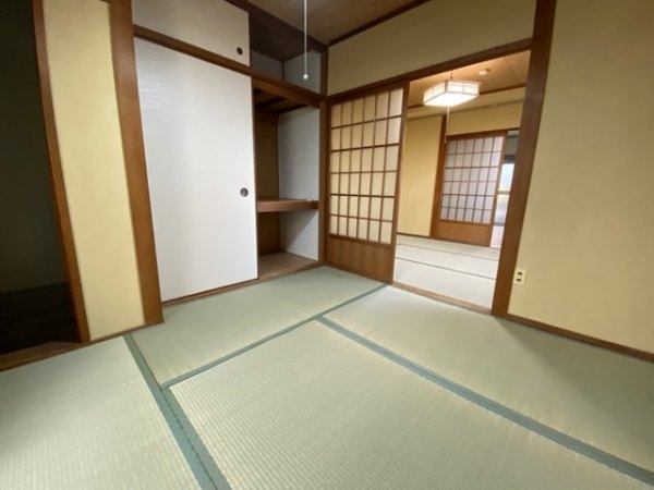 グレスト元町