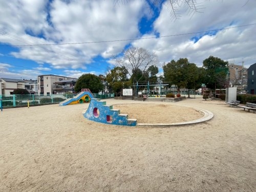 グレイスマンション2番館(城の越公園)