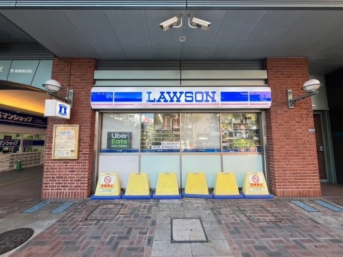 尼崎市七松町１丁目のマンション(ローソン尼崎立花駅南店)