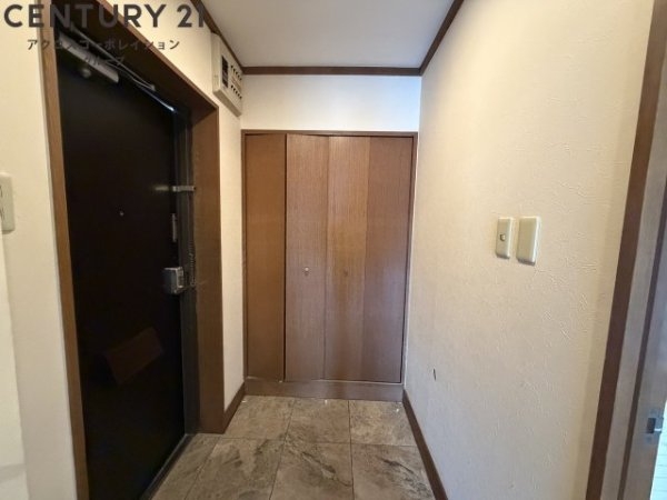 グランヴィラージュ逆瀬川