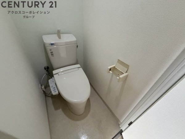 西宮市下大市東町のハイツ