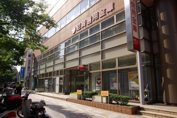 ハイツアルペン宝塚(尼崎信用金庫宝塚支店)