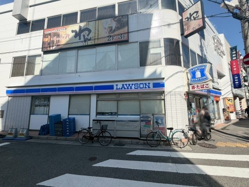 クリエーション21(ローソン阪急塚口駅前店)