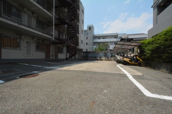シャトルヨネ