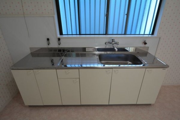 道意町センタープール前貸家