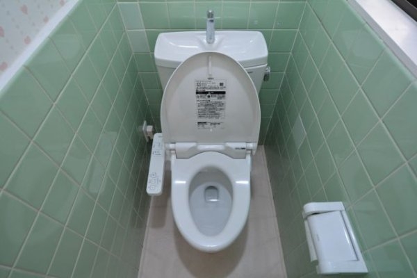 道意町センタープール前貸家