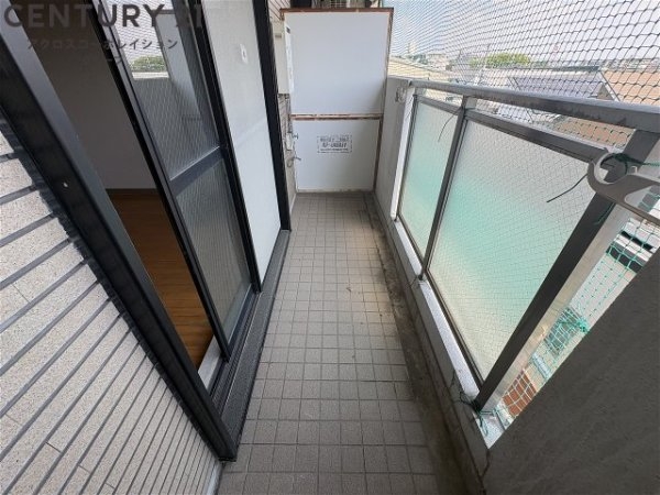 アリュール