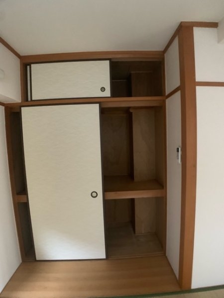 メゾン　ユニ