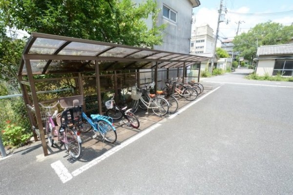 レイクジュネバ
