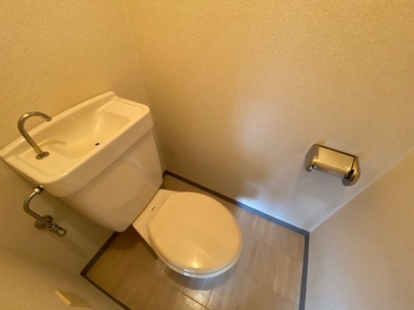 ナッツダムスタジオーネ塚口