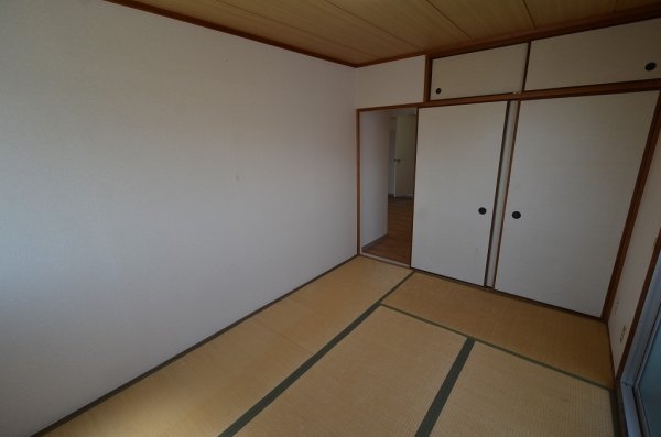 ロイヤルメゾン塚口５