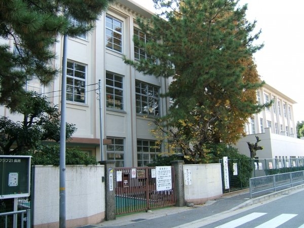 ベル・フィオーレ(尼崎市立　長洲小学校)